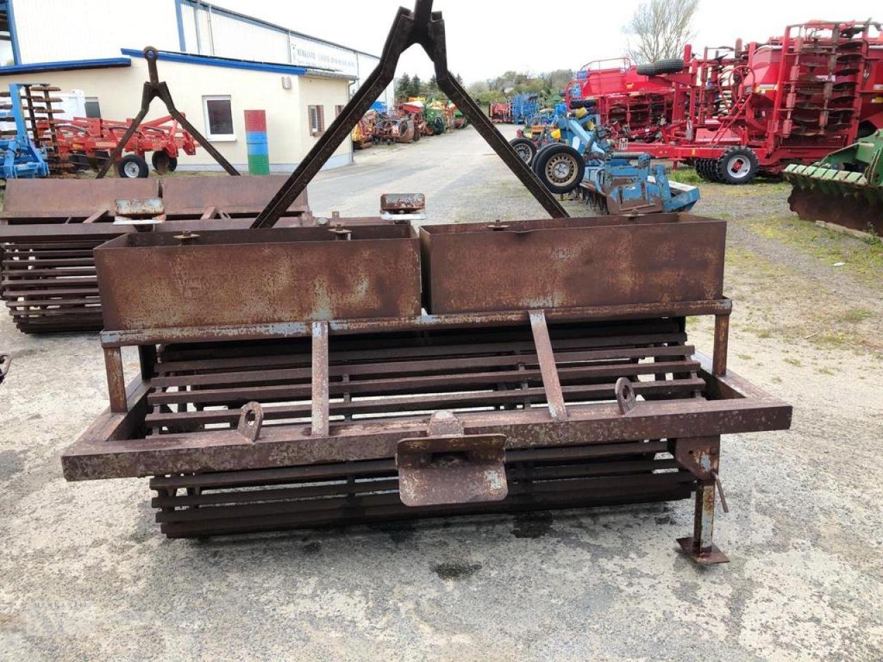 Packer & Walze des Typs Fortschritt Klutenwalzen 3er Zug Gitterwalzen, Gebrauchtmaschine in Pragsdorf (Bild 3)