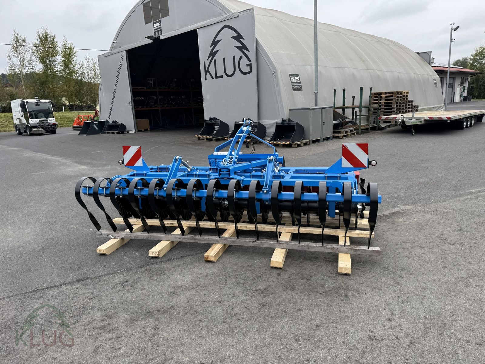 Packer & Walze от тип Gorenc Grinder 300 Frontcutter, Neumaschine в Pirching am Traubenberg (Снимка 3)