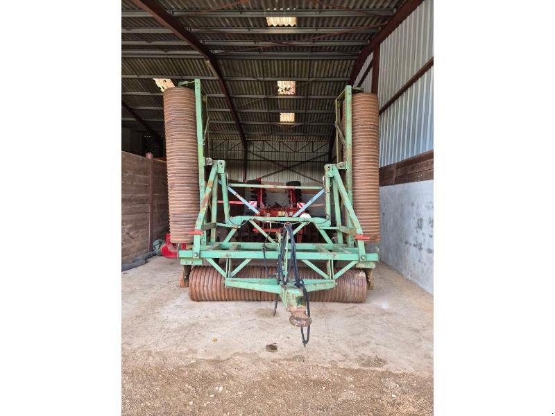 Packer & Walze типа Gourdin Saulnieres LISSE, Gebrauchtmaschine в CHAUMONT (Фотография 1)