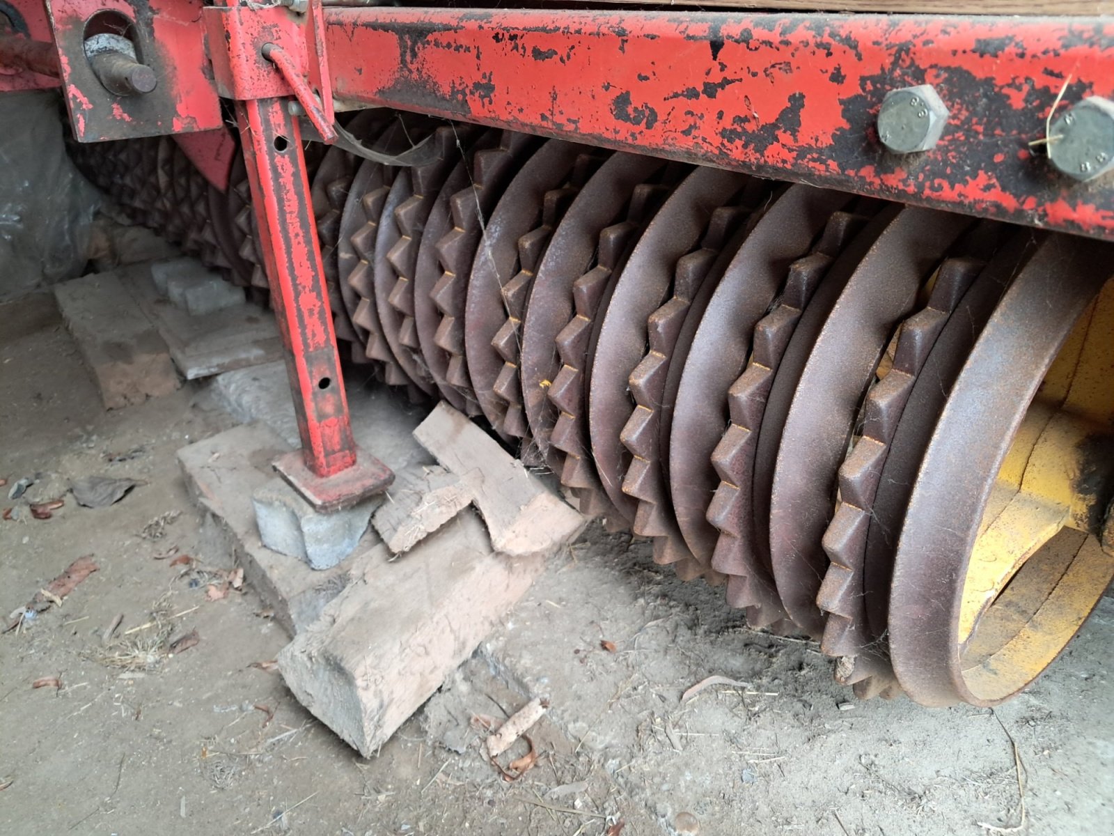 Packer & Walze of the type Gourdin Souplex Cambridgewalze, Gebrauchtmaschine in Willmering (Picture 1)