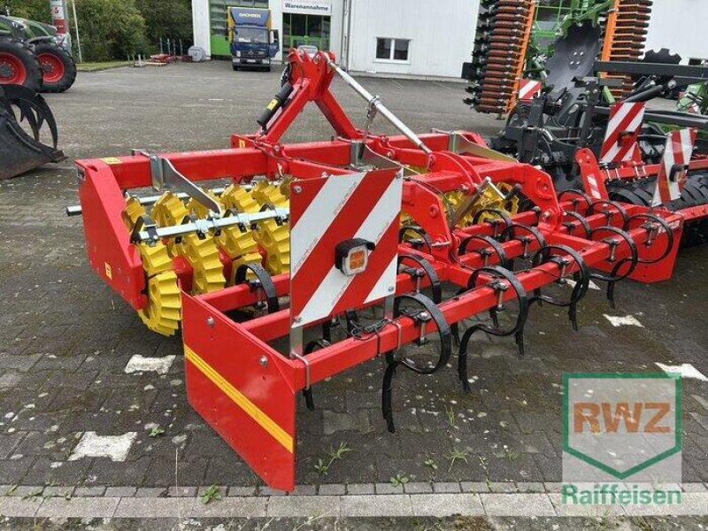 Packer & Walze des Typs Güttler Dublex 30-56 mit Zinkenvorsatz, Neumaschine in Geldern (Bild 1)