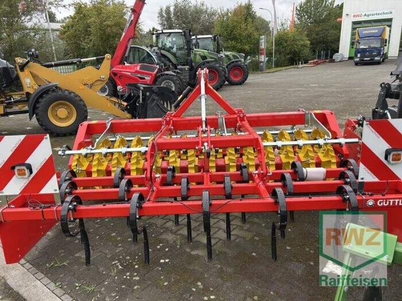 Packer & Walze des Typs Güttler Dublex 30-56 mit Zinkenvorsatz, Neumaschine in Geldern (Bild 5)