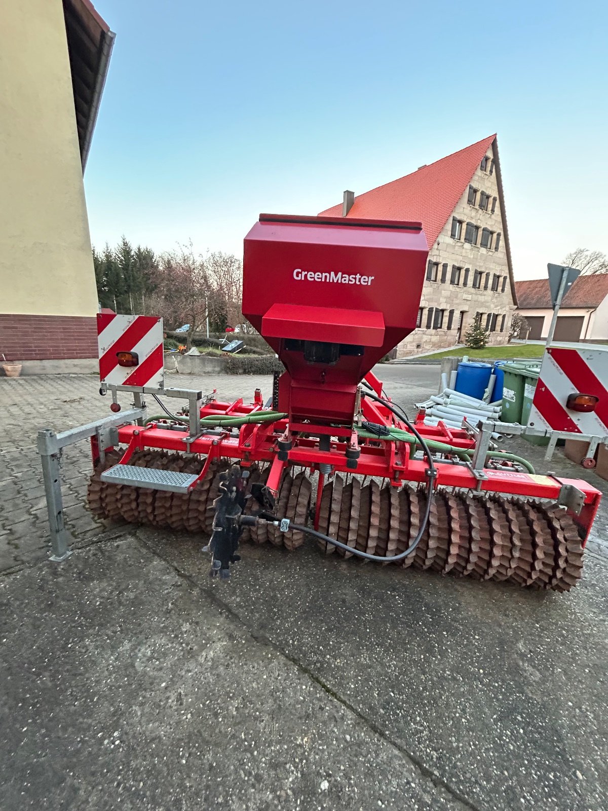 Packer & Walze typu Güttler GreenMaster 300, Gebrauchtmaschine v Unterferrieden (Obrázok 2)