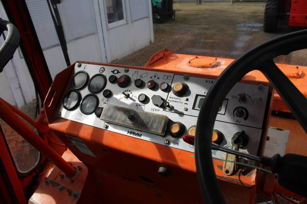 Packer & Walze del tipo Hamm 2314SD, Gebrauchtmaschine en Rucphen (Imagen 8)