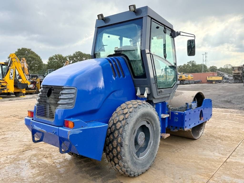 Packer & Walze van het type Hamm 3307 - Good Working Condition / Deutz Engine, Gebrauchtmaschine in Veldhoven (Foto 5)