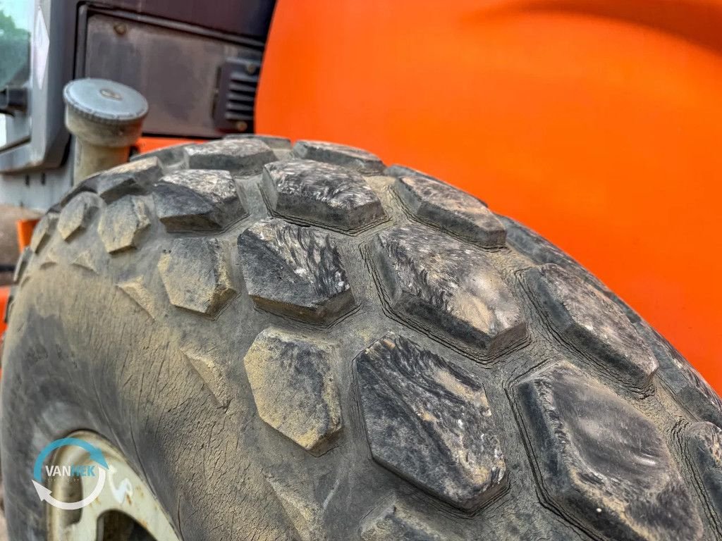 Packer & Walze типа Hamm 3307HT VIO, Gebrauchtmaschine в Oost West en Middelbeers (Фотография 10)