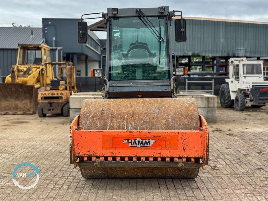 Packer & Walze типа Hamm 3307HT VIO, Gebrauchtmaschine в Oost West en Middelbeers (Фотография 3)