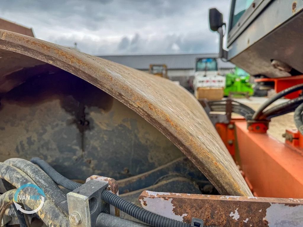 Packer & Walze типа Hamm 3307HT VIO, Gebrauchtmaschine в Oost West en Middelbeers (Фотография 11)