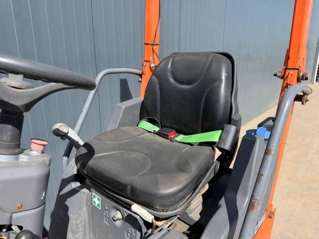 Packer & Walze van het type Hamm HD10 C, Gebrauchtmaschine in Venlo (Foto 10)