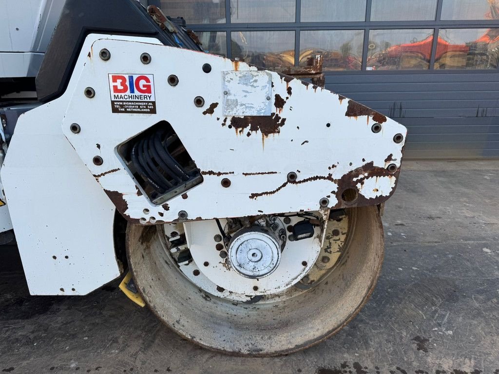 Packer & Walze του τύπου Hamm HD110, Gebrauchtmaschine σε Velddriel (Φωτογραφία 11)