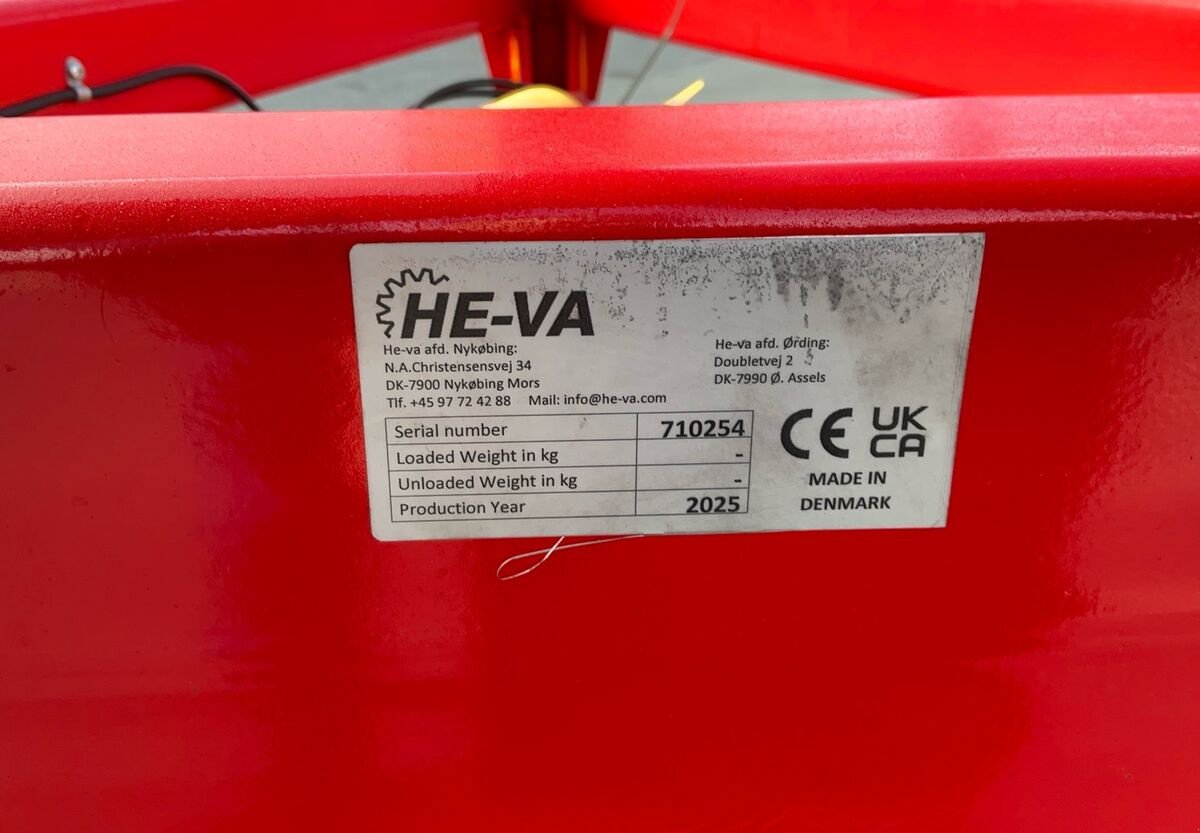 Packer & Walze of the type HE-VA Front-Roller 3 m Cross-Kill 550-600 mm, Neumaschine in Zwettl (Picture 11)