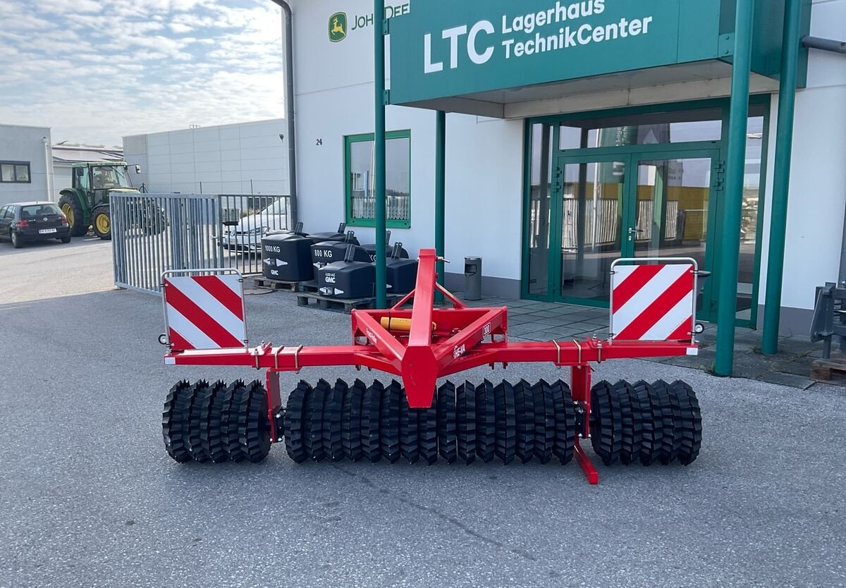 Packer & Walze des Typs HE-VA Front-Roller 3 m Sternring 450-500, Neumaschine in Zwettl (Bild 5)