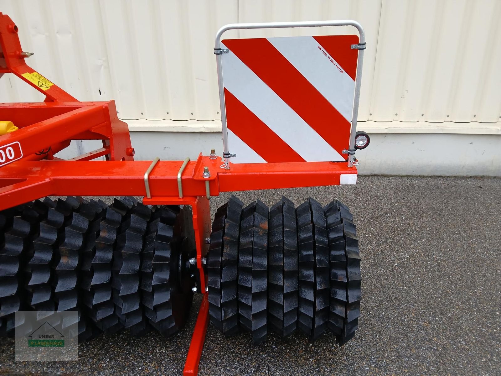 Packer & Walze des Typs HE-VA Front Roller 300, Gebrauchtmaschine in Voitsberg (Bild 2)