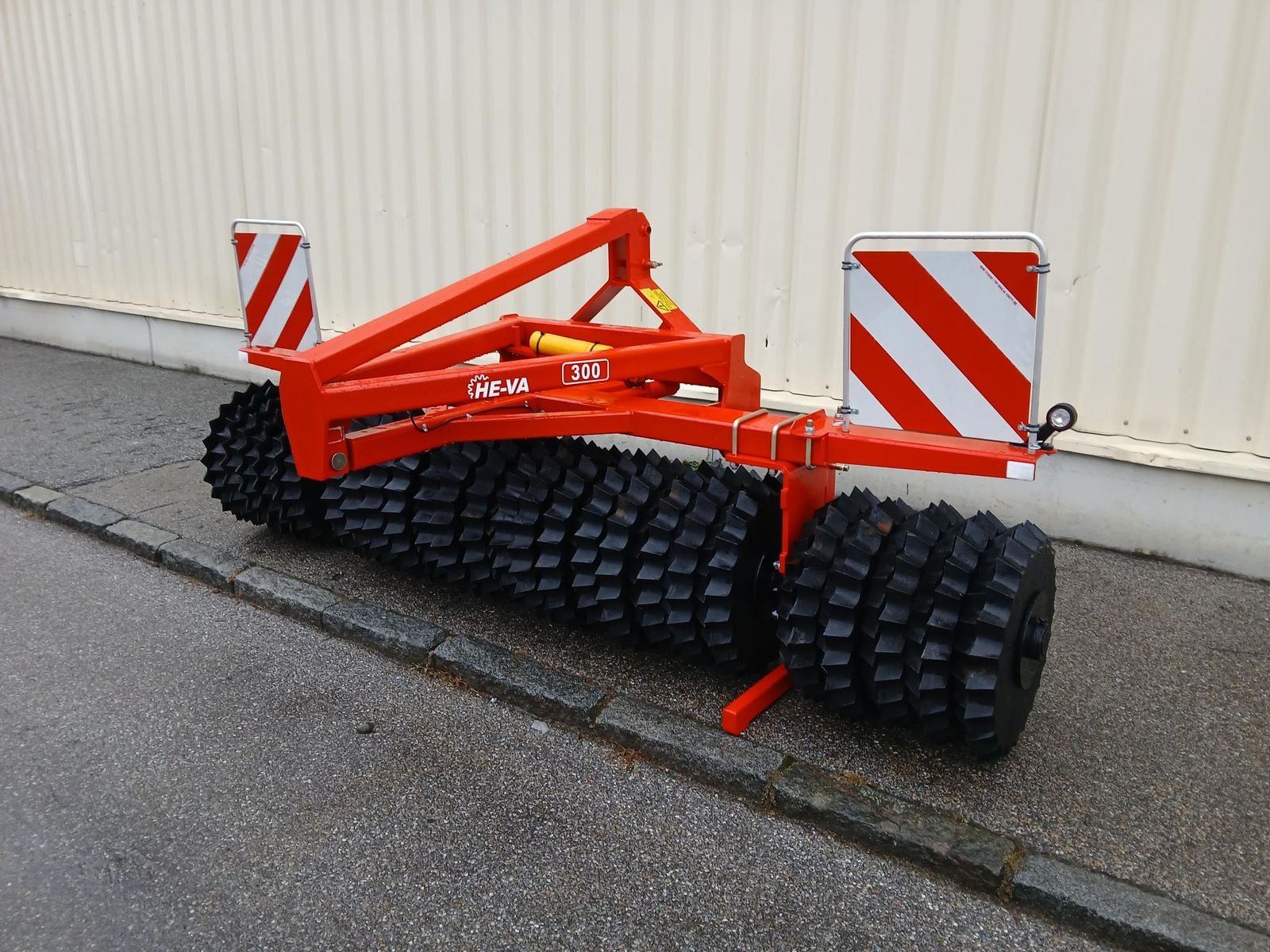 Packer & Walze Türe ait HE-VA Front Roller 300, Gebrauchtmaschine içinde Kalsdorf (resim 1)