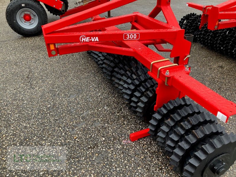 Packer & Walze Türe ait HE-VA Frontroller 3,00m, Neumaschine içinde Korneuburg