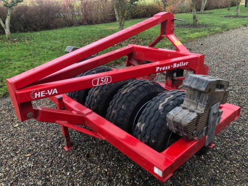 Packer & Walze типа HE-VA Press-Roller 150, Gebrauchtmaschine в Mern