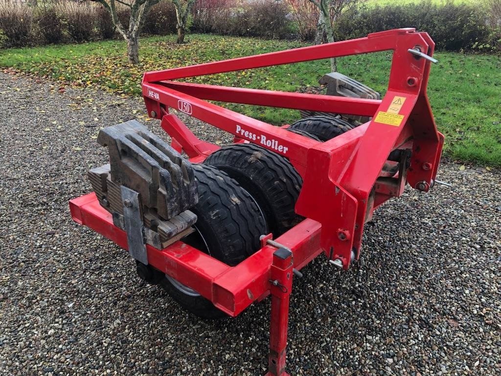 Packer & Walze Türe ait HE-VA Press-Roller 150, Gebrauchtmaschine içinde Mern (resim 4)