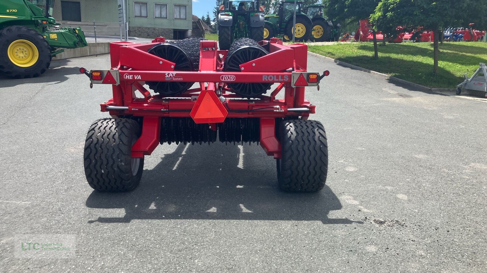 Packer & Walze of the type HE-VA Tip Roller 10,20, Neumaschine in Großpetersdorf (Picture 8)