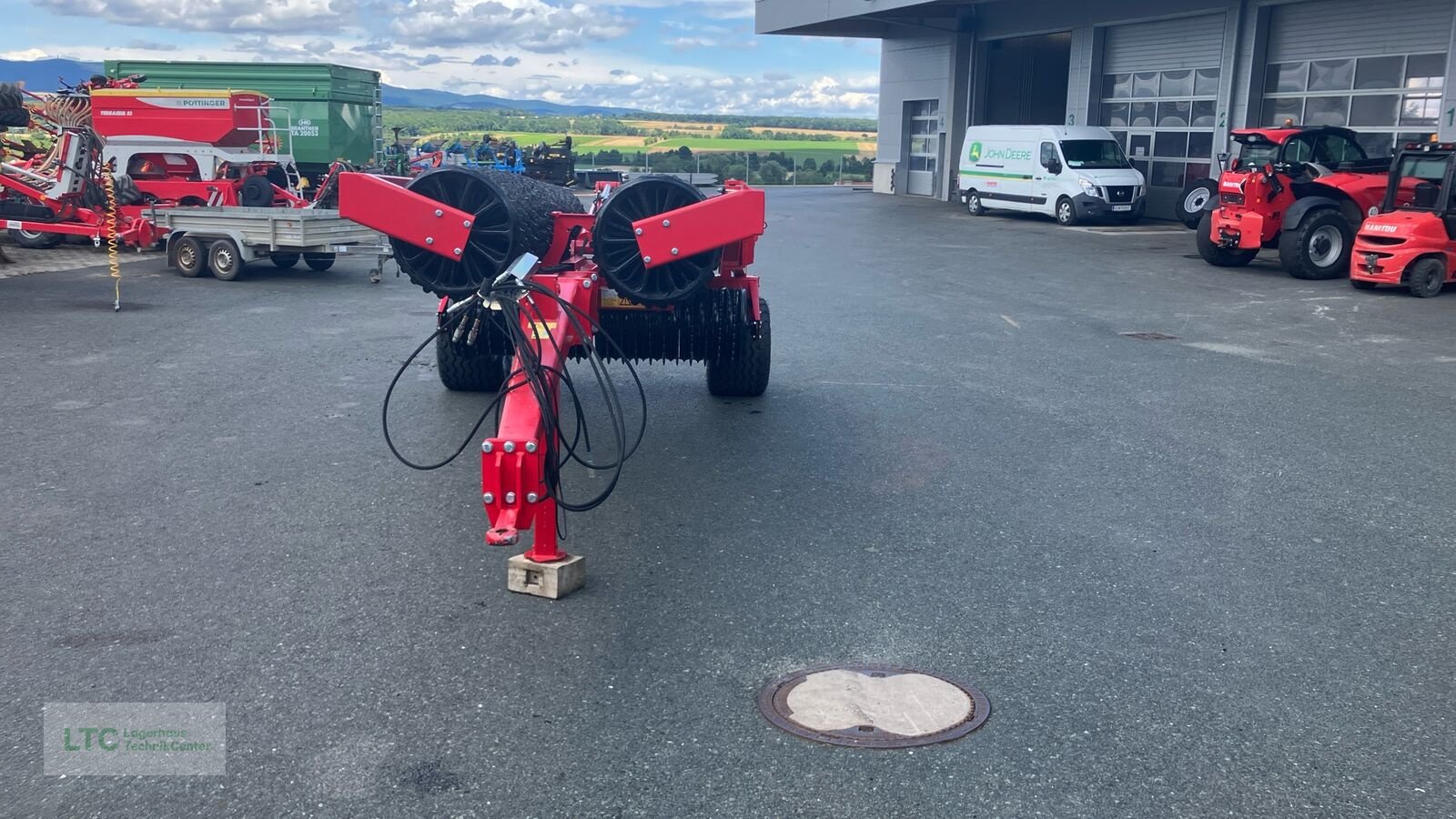 Packer & Walze of the type HE-VA Tip Roller 10,20, Neumaschine in Großpetersdorf (Picture 5)