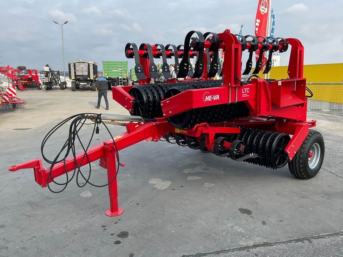 Packer & Walze des Typs HE-VA Tip-Roller 630 HD, Vorführmaschine in Zwettl (Bild 1)