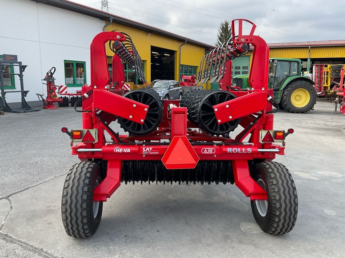 Packer & Walze des Typs HE-VA Tip-Roller 630 HD, Vorführmaschine in Zwettl (Bild 16)