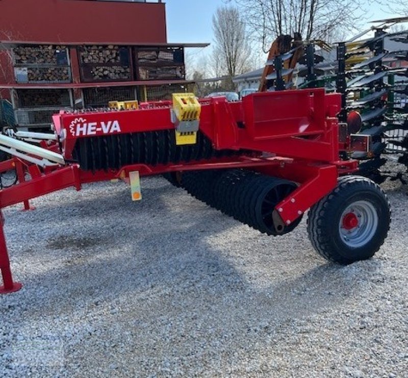 Packer & Walze del tipo HE-VA Tip-Roller 630, Neumaschine In Ingolstadt (Immagine 3)