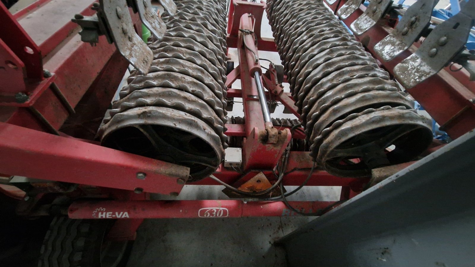 Packer & Walze typu HE-VA Tip-Roller 630, Gebrauchtmaschine v Völcsej (Obrázek 3)