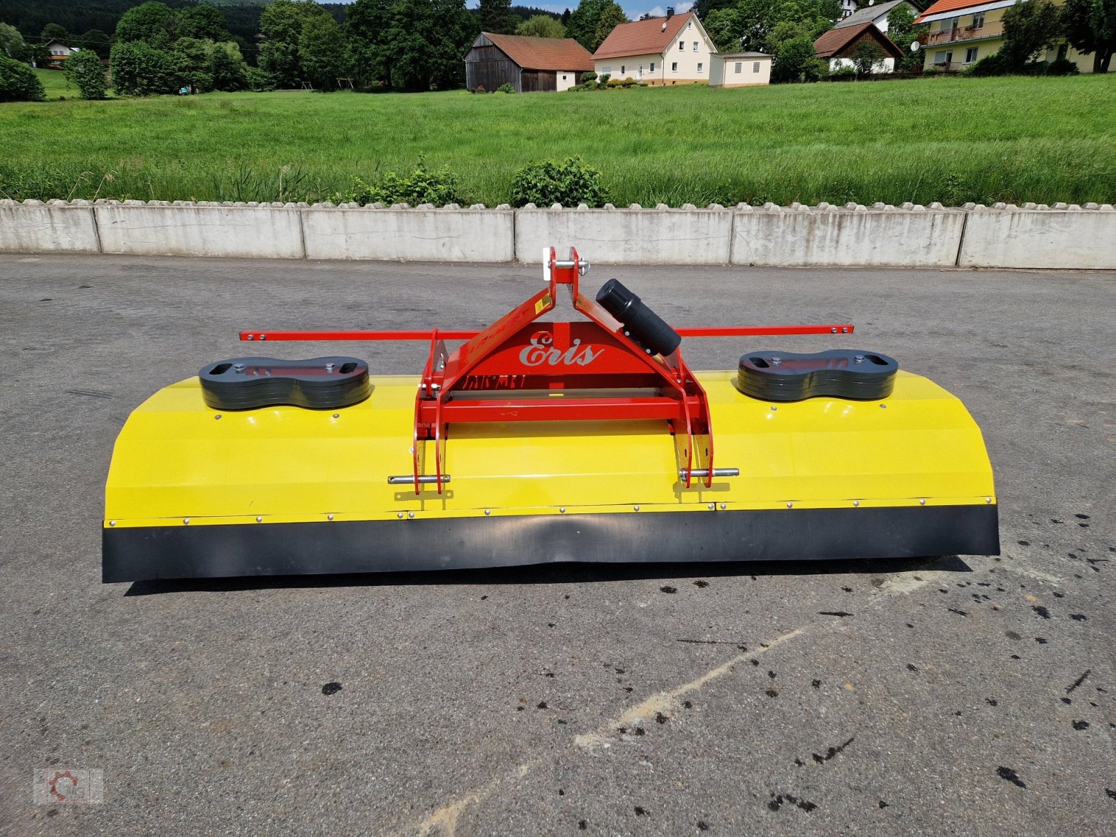 Packer & Walze a típus Jar-Met Messerwalze 3m Frontanbau Vorlaufschiene, Neumaschine ekkor: Tiefenbach (Kép 12)