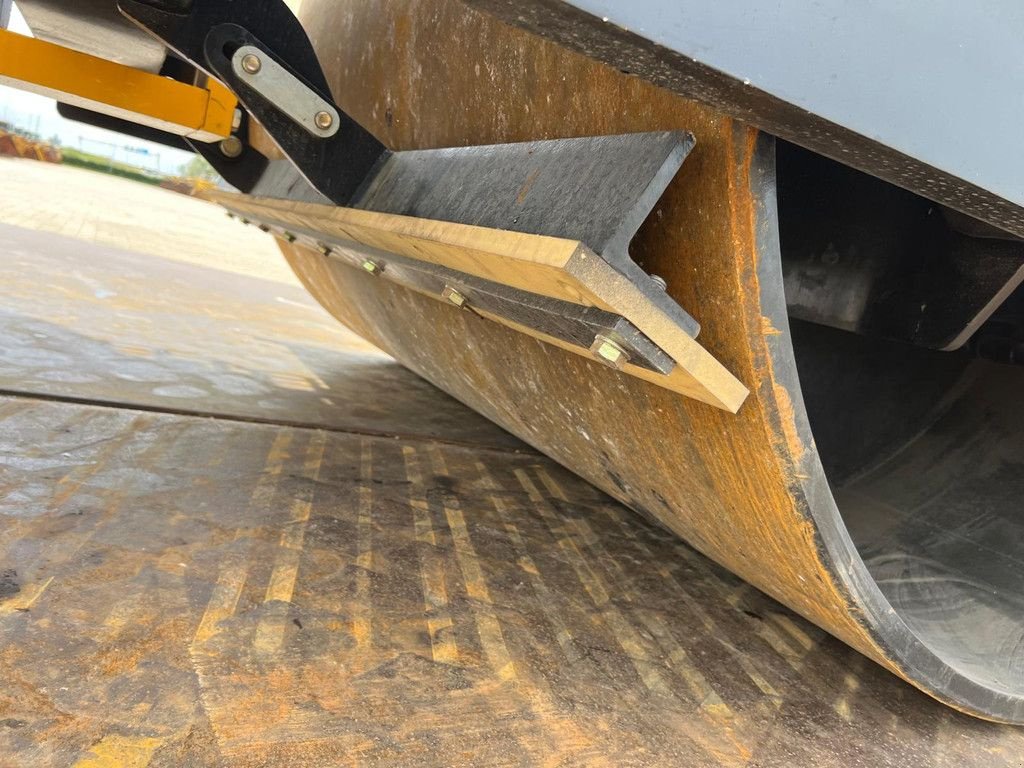 Packer & Walze типа JCB VM166D (15.5t), Neumaschine в Velddriel (Фотография 9)