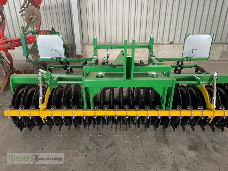 Packer & Walze του τύπου Kerner FP 300 Frontpacker, Messeregge "Bestellprämie sichern Jan./Feb., Neumaschine σε Nördlingen