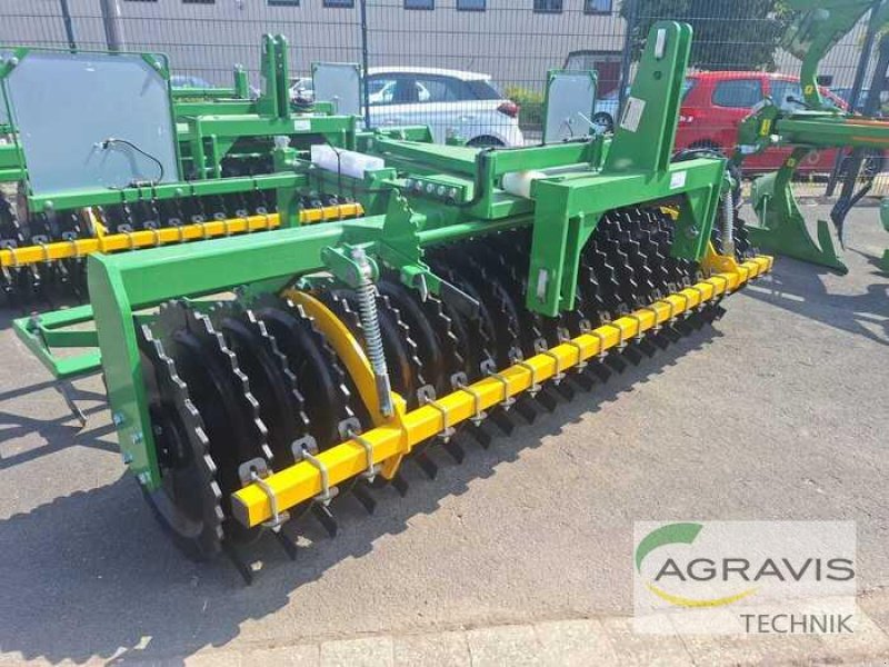 Packer & Walze des Typs Kerner FP 300, Neumaschine in Warburg (Bild 2)