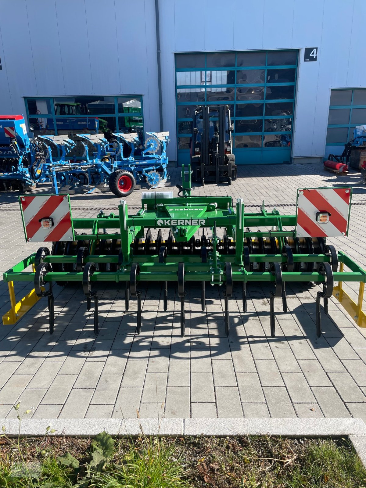 Packer & Walze typu Kerner FP 300, Neumaschine v Markt Schwaben (Obrázek 1)