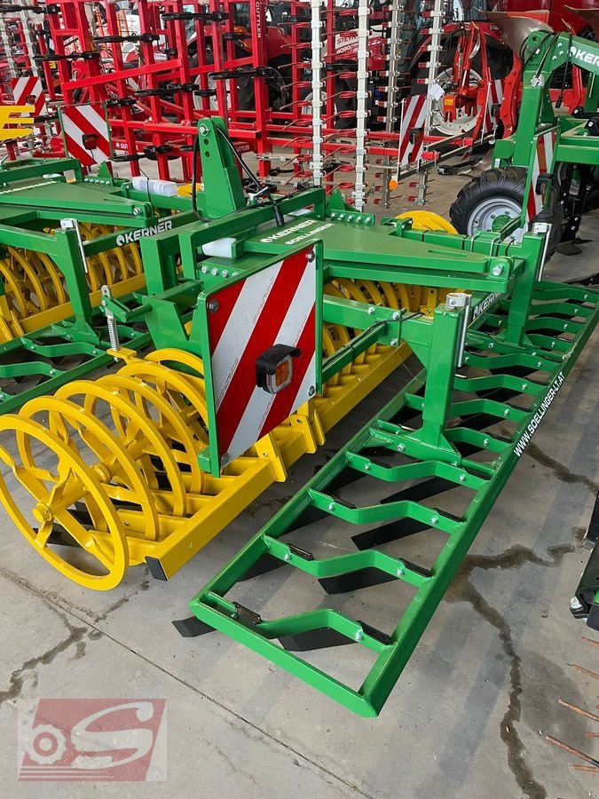 Packer & Walze of the type Kerner FP 300, Neumaschine in Offenhausen (Picture 1)