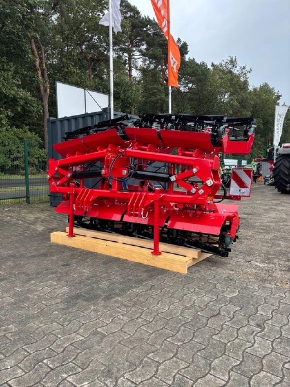 Packer & Walze of the type Knoche SPEEDMAX 560 MESSERWALZE, Neumaschine in Drebber (Picture 2)