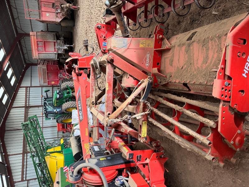 Packer & Walze des Typs Kuhn RELEVAGE, Gebrauchtmaschine in ESCAUDOEUVRES (Bild 2)