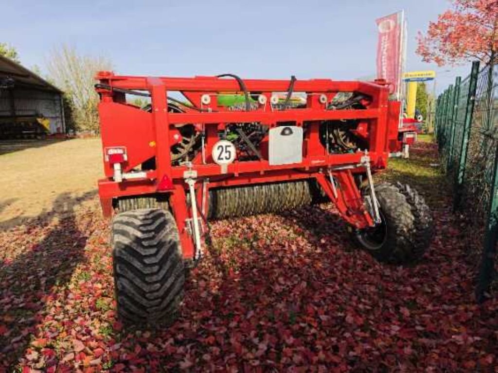 Packer & Walze typu Kverneland ACTIROLL 1230, Gebrauchtmaschine v LIMEY-REMENAUVILLE (Obrázek 4)