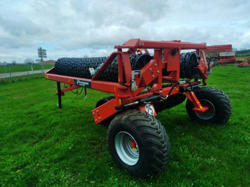 Packer & Walze del tipo Kverneland ACTIROLL 830, Gebrauchtmaschine en Einvaux (Imagen 4)