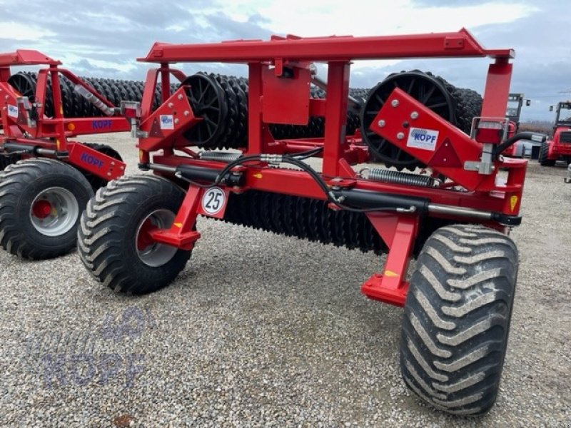 Packer & Walze типа Kverneland Kverneland Actiroll 830 Classic Cambridge 80 Hektar, Gebrauchtmaschine в Schutterzell (Фотография 2)