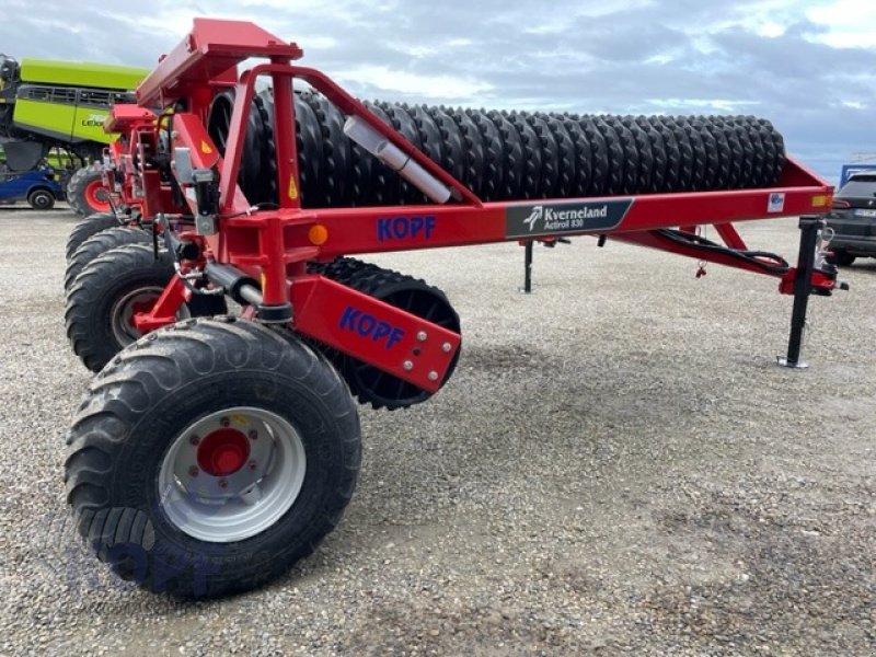 Packer & Walze typu Kverneland Kverneland Actiroll 830 Classic Cambridge 80 Hektar, Gebrauchtmaschine v Schutterzell (Obrázek 2)