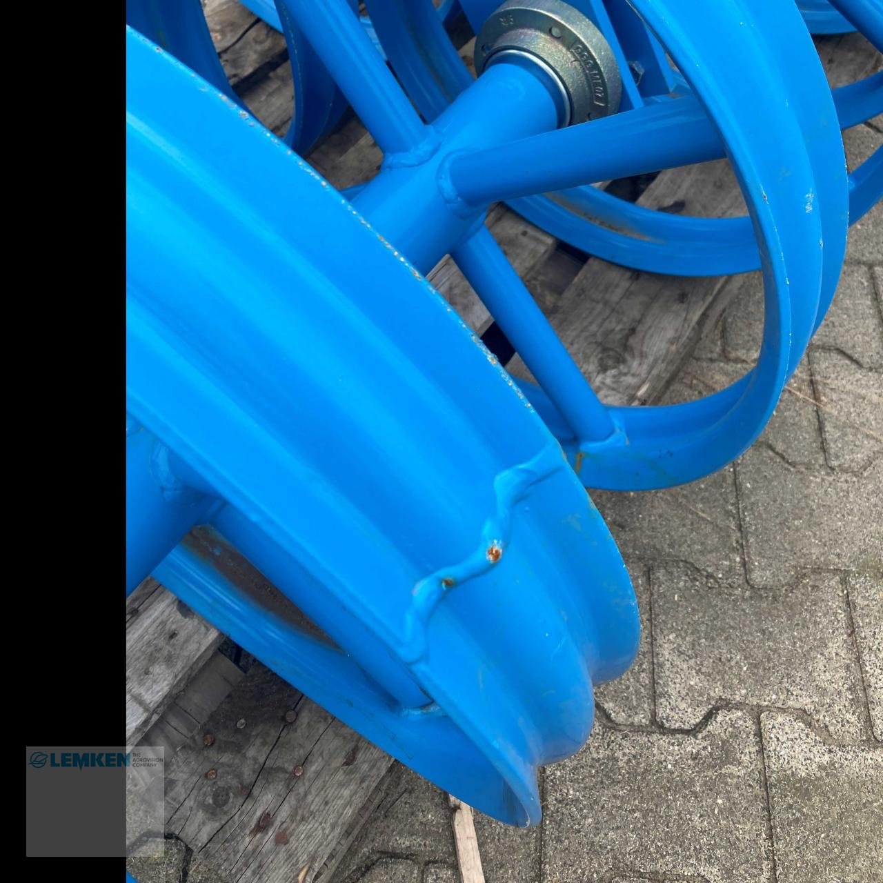 Packer & Walze типа Lemken Doppelprofilringwalze 2 Meter D540 (Fahrtrichtung links), Neumaschine в Alpen (Фотография 4)