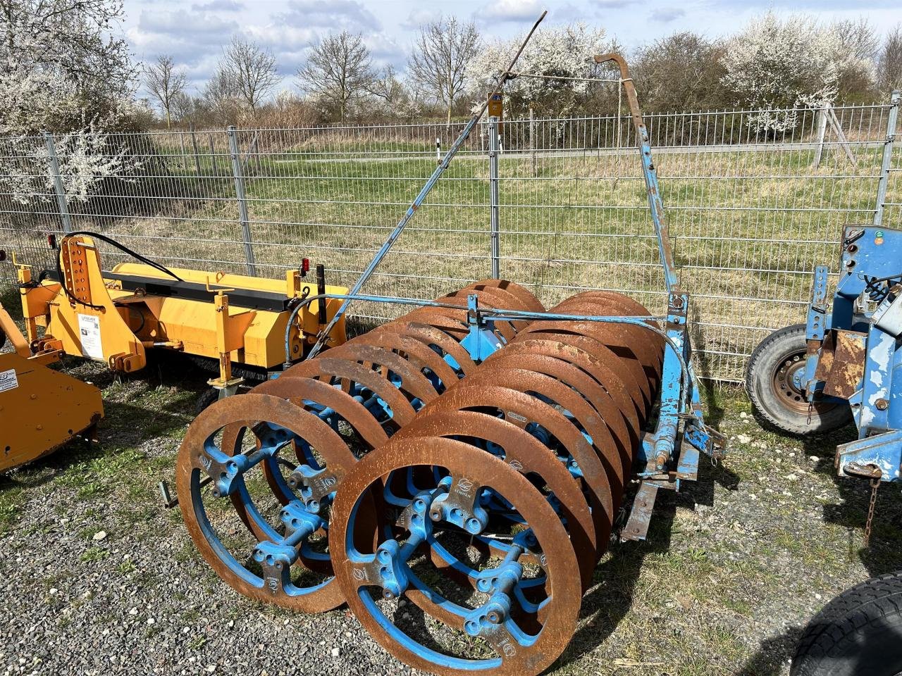 Packer & Walze des Typs Lemken Variopack, Gebrauchtmaschine in Zweibrücken (Bild 2)