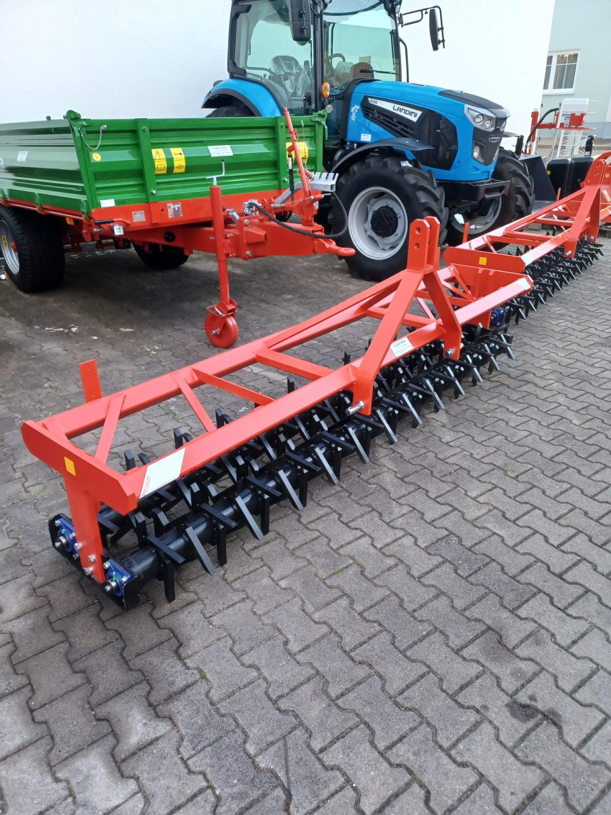 Packer & Walze des Typs Maier 300, Neumaschine in Au/Hallertau (Bild 1)