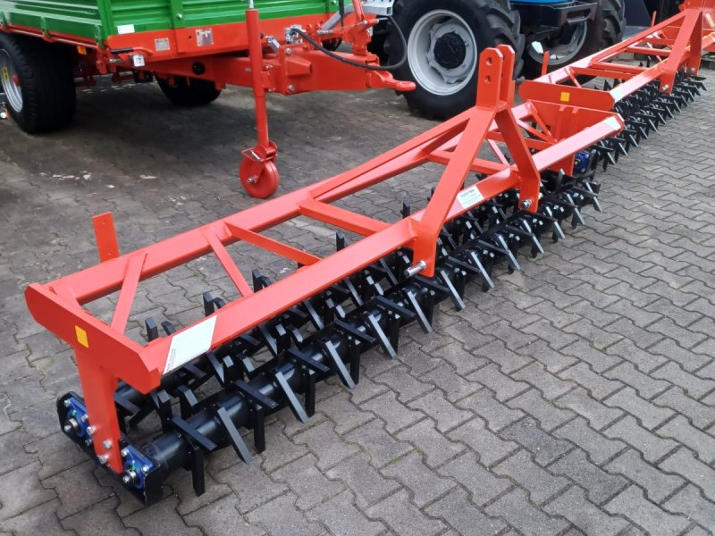 Packer & Walze des Typs Maier 300, Neumaschine in Au/Hallertau (Bild 1)