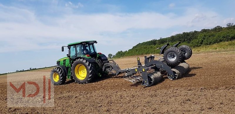 Packer & Walze des Typs MD Landmaschinen AGT Cambridgewalze WD Premium  5 m -6 m 3 Zylinder, Neumaschine in Zeven (Bild 17)