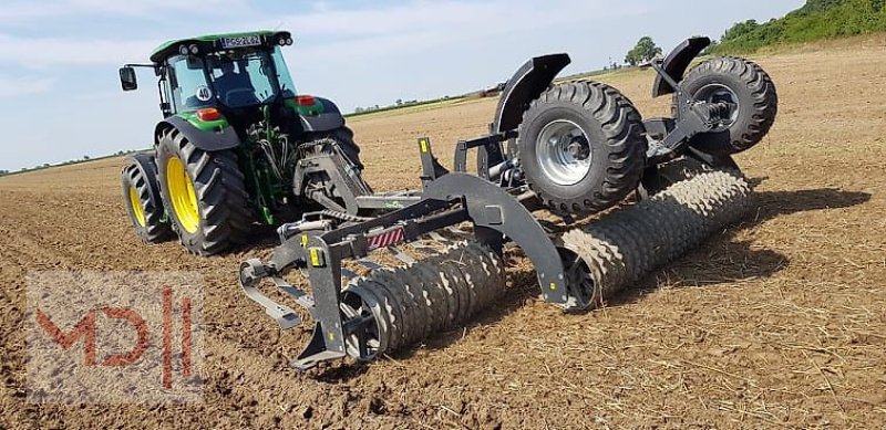 Packer & Walze des Typs MD Landmaschinen AGT Cambridgewalze WD PREMIUM  7 m, 8 m - 3 Zylinder, Neumaschine in Zeven (Bild 19)