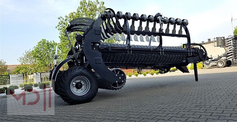 Packer & Walze des Typs MD Landmaschinen AGT Cambridgewalze WD PREMIUM  7 m, 8 m - 3 Zylinder, Neumaschine in Zeven (Bild 14)