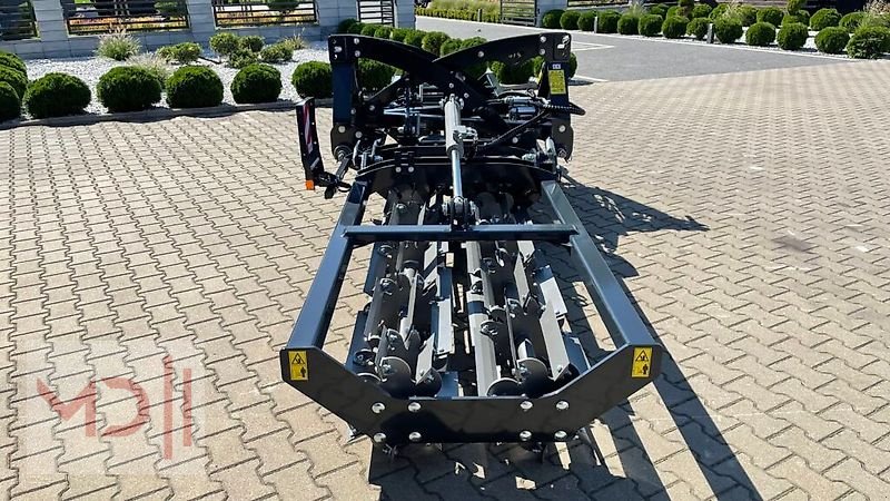 Packer & Walze des Typs MD Landmaschinen AGT Frontpacker FPNH 4,0m ,5,0m ,6,0m, Neumaschine in Zeven (Bild 4)