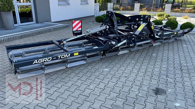 Packer & Walze des Typs MD Landmaschinen AGT Frontpacker FPNH 4,0m ,5,0m ,6,0m, Neumaschine in Zeven (Bild 2)