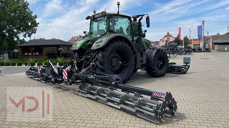 Packer & Walze des Typs MD Landmaschinen AGT Messerwalze WNH 7,0m , 8,0m ,9,0m, Neumaschine in Zeven (Bild 12)