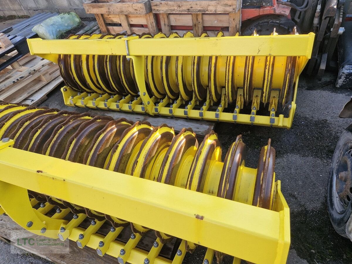 Packer & Walze tipa Pöttinger Schneidpackerwalze 4m, Gebrauchtmaschine u Korneuburg (Slika 3)